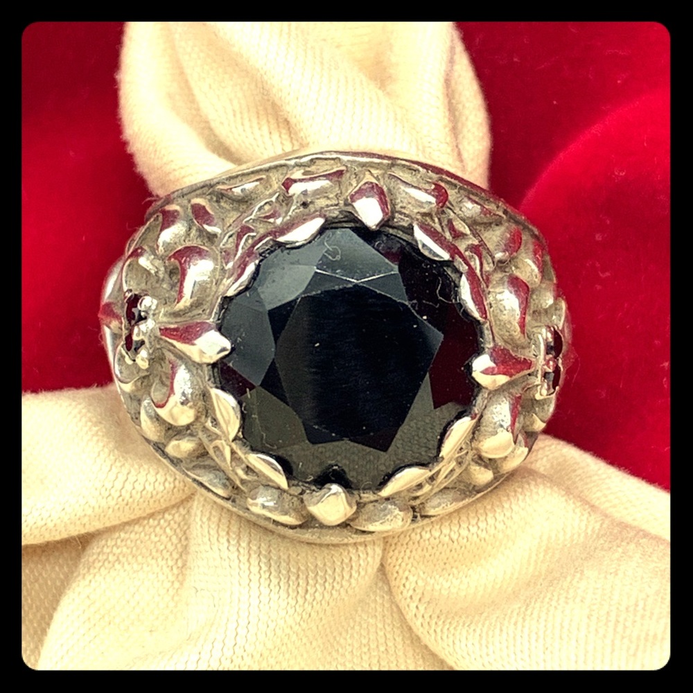 Royalty Collection Sterling Silver/Black Onyx Ring